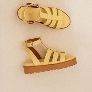 Bobbie’s Paris Sam Platform Sandals 8